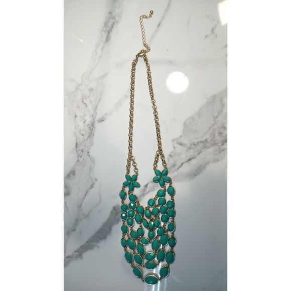 Bold Turquoise Colored Statement Necklace with Gold-toned Chain and Floral - Picture 11 of 12